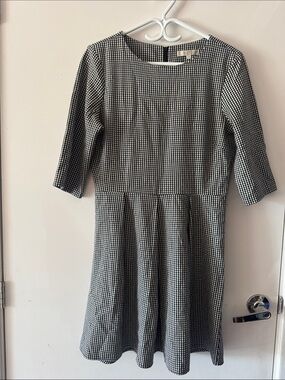 Like new Simon’s brand twik Black and White gingham dress
